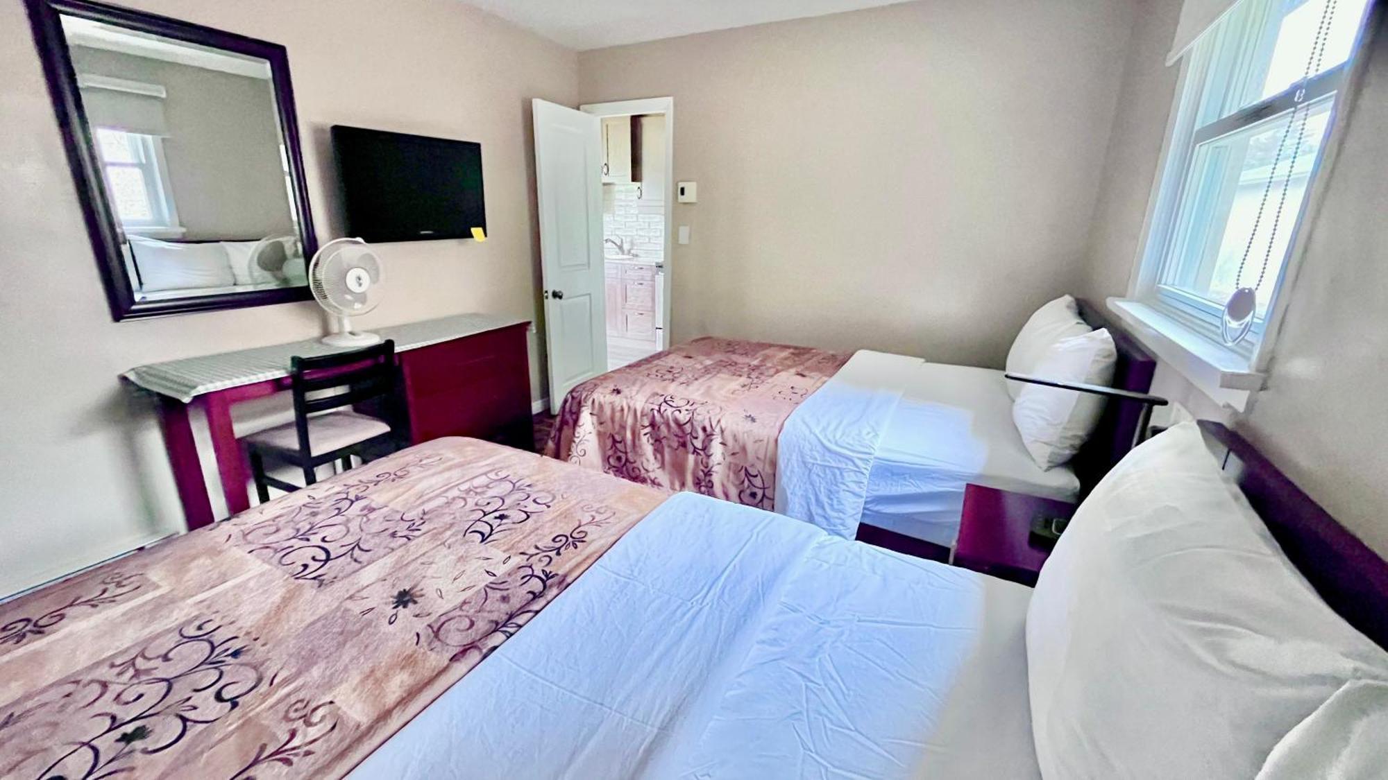 Park Place Motel & Suites Tweed Eksteriør billede
