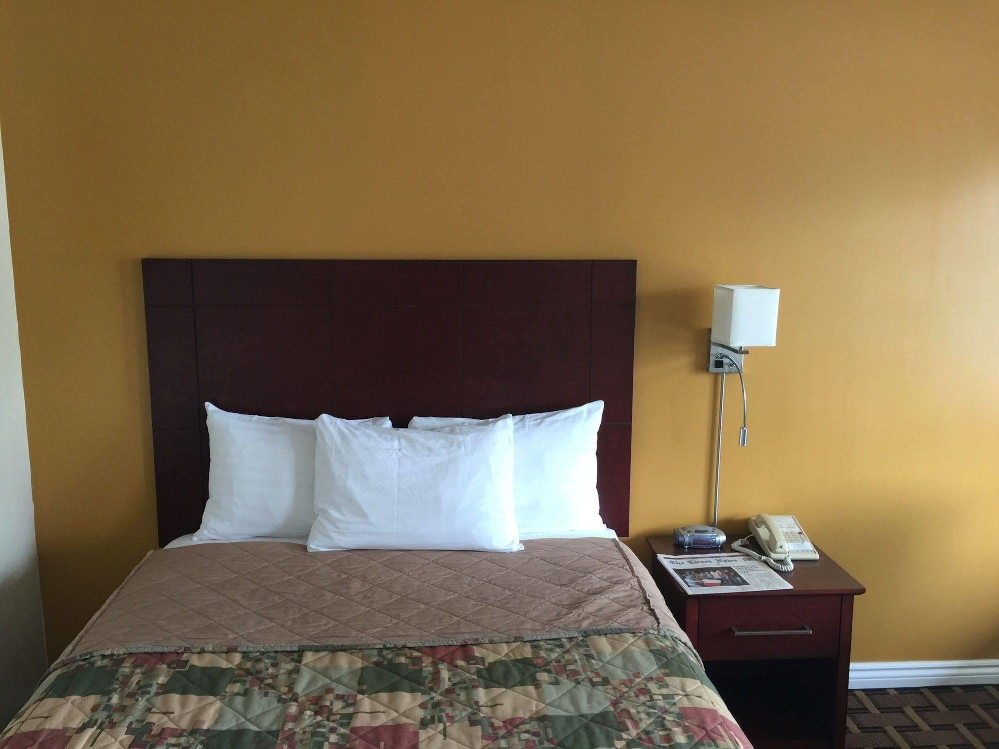 Park Place Motel & Suites Tweed Eksteriør billede